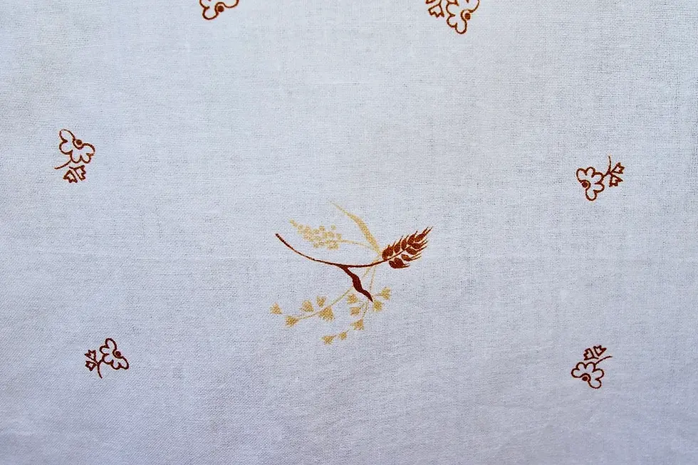 Thumbnail: Preloved Square Printed Floral Tablecloth with napkins and centremat