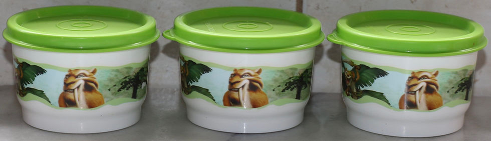 Miniature : Preloved Tupperware 4-ounce snack cups with the Ice Age 3 movie design
