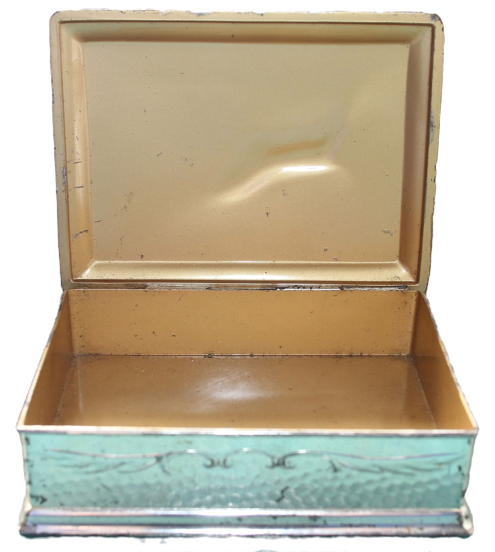Miniature : Preloved Vintage Metal Dog Box with Pointer Dog, Hunting Dog Box