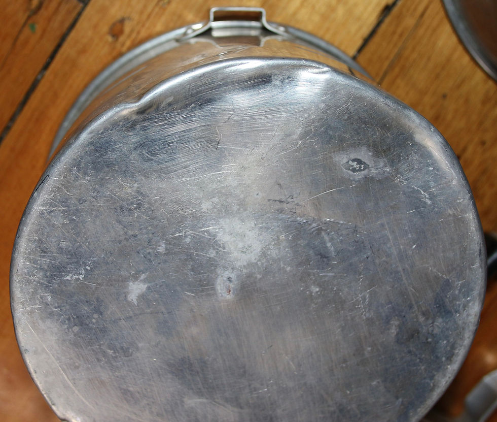 Миниатюра: Preloved Metal Tin Carrier , Metal Food Carrier , Food Canteen , Rations Carrier