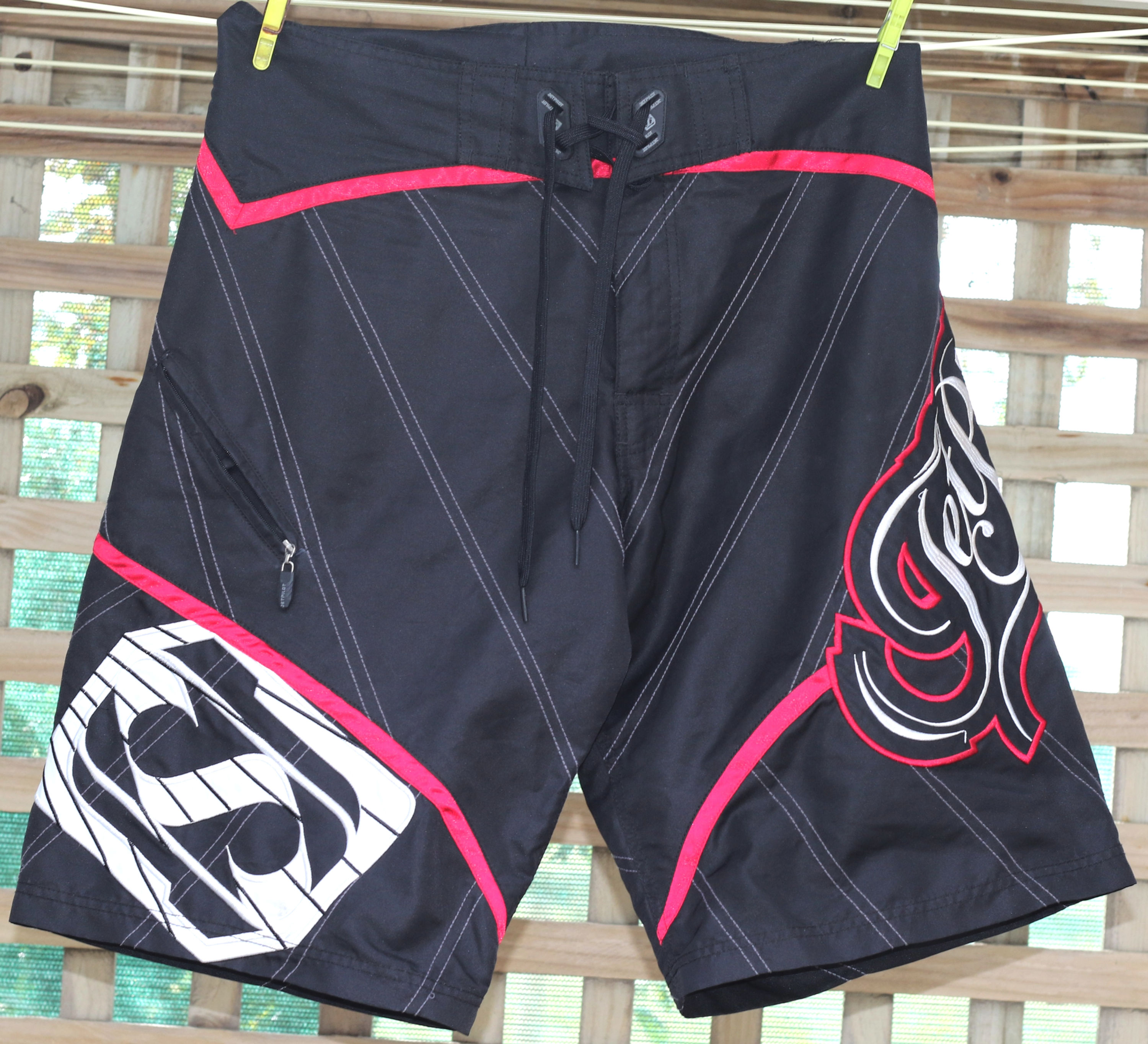 Preloved Size 32 Jetpilot Boardshorts, Men's Shorts
