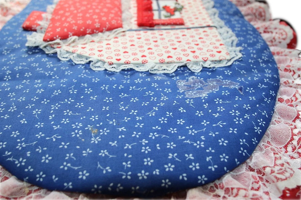 Miniature : Preloved Wicker Basket With Applique Decorations