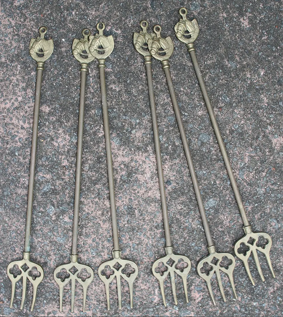 Miniature : Preloved Horse Brass Roasting Fork , Brass Toasting Fork