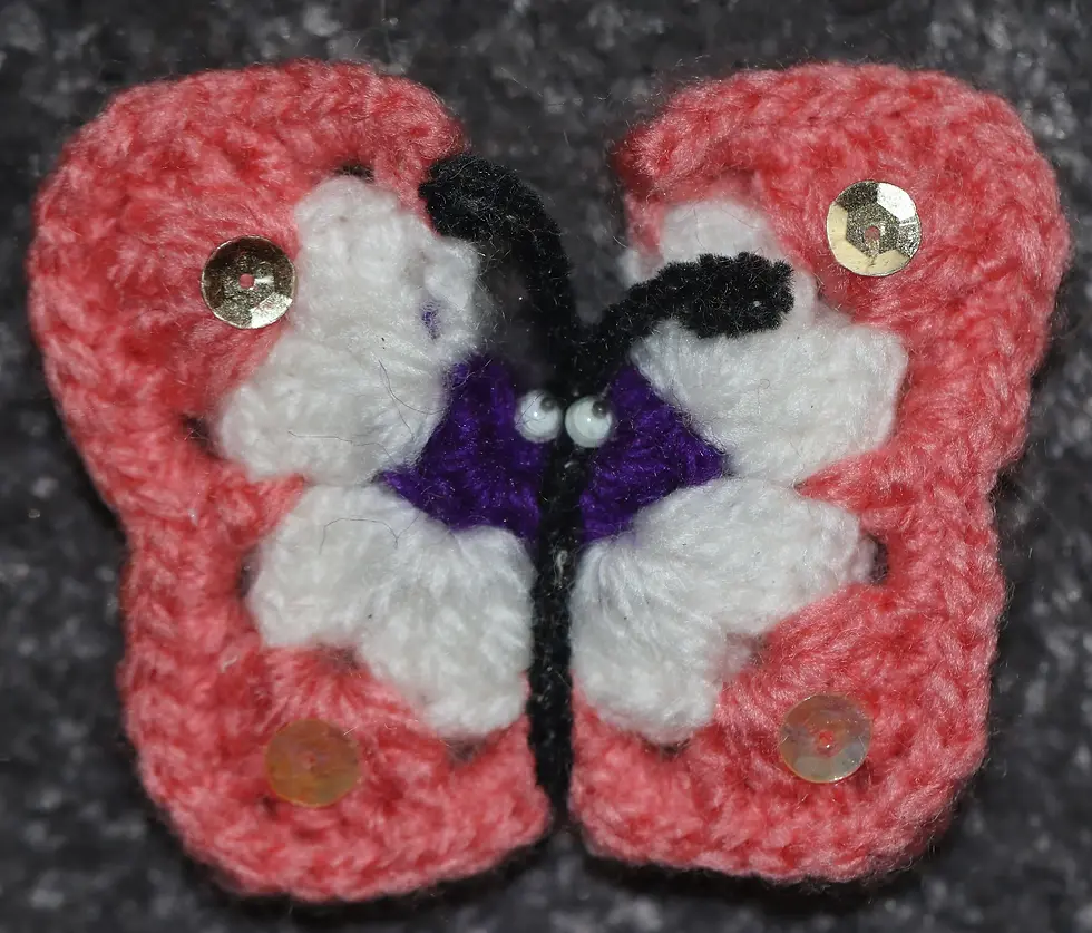 Miniatura: Preloved Knitted Butterfly Fridge Magnet, Choice of Colours. Separate Sales