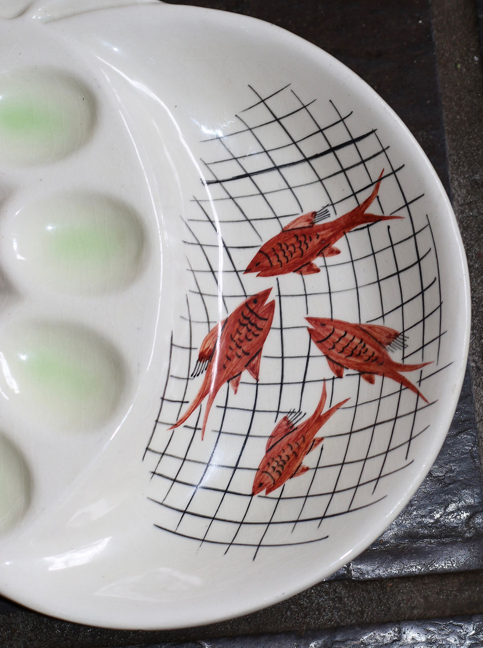 Μικρογραφία: Vintage mid-century Italian hand-painted ceramic cocktail/nibbles tray