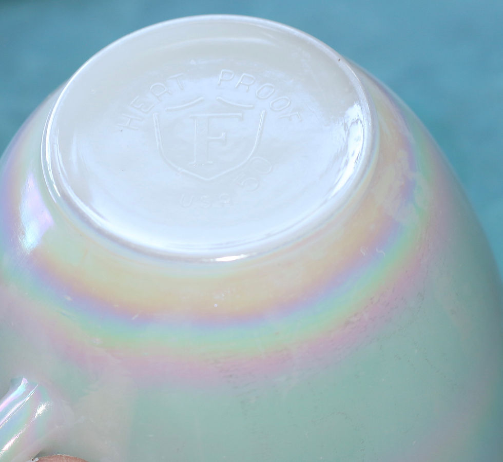 Μικρογραφία: Preloved Vintage Opalescent Federal/Fire-King Creamer, Lustreware Iridescent Jug