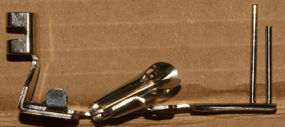 Miniatura: Preloved  Singer Simanco sewing machine attachment. Simanco 81200.
