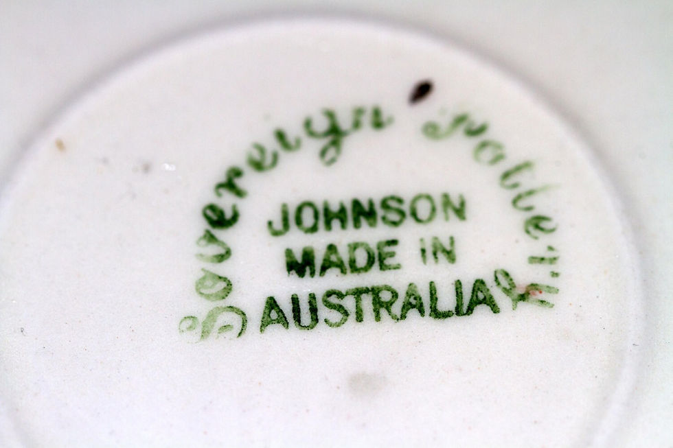 Miniatura: Preloved Vintage Johnson Bros of Australia Mother cup and saucer set