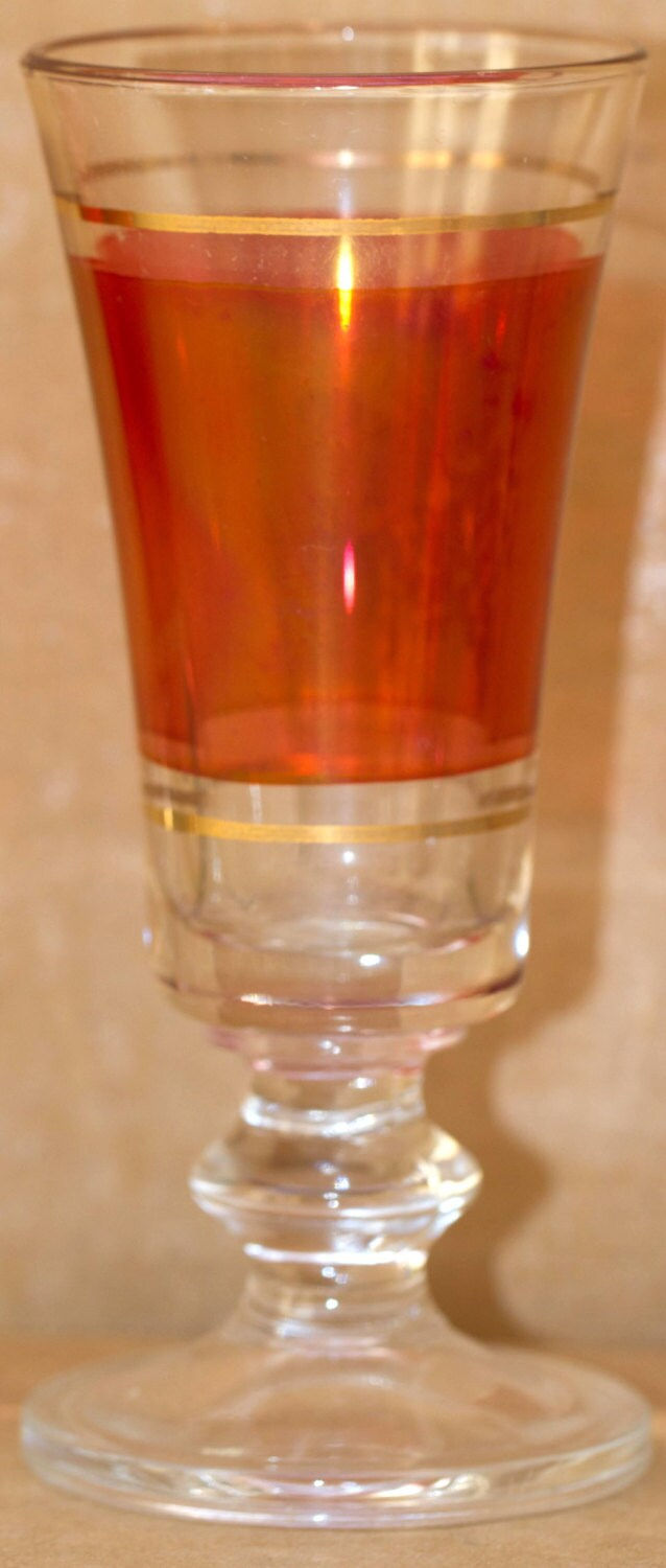 Miniature : Preloved Ruby Red Glasses with Grape Motif