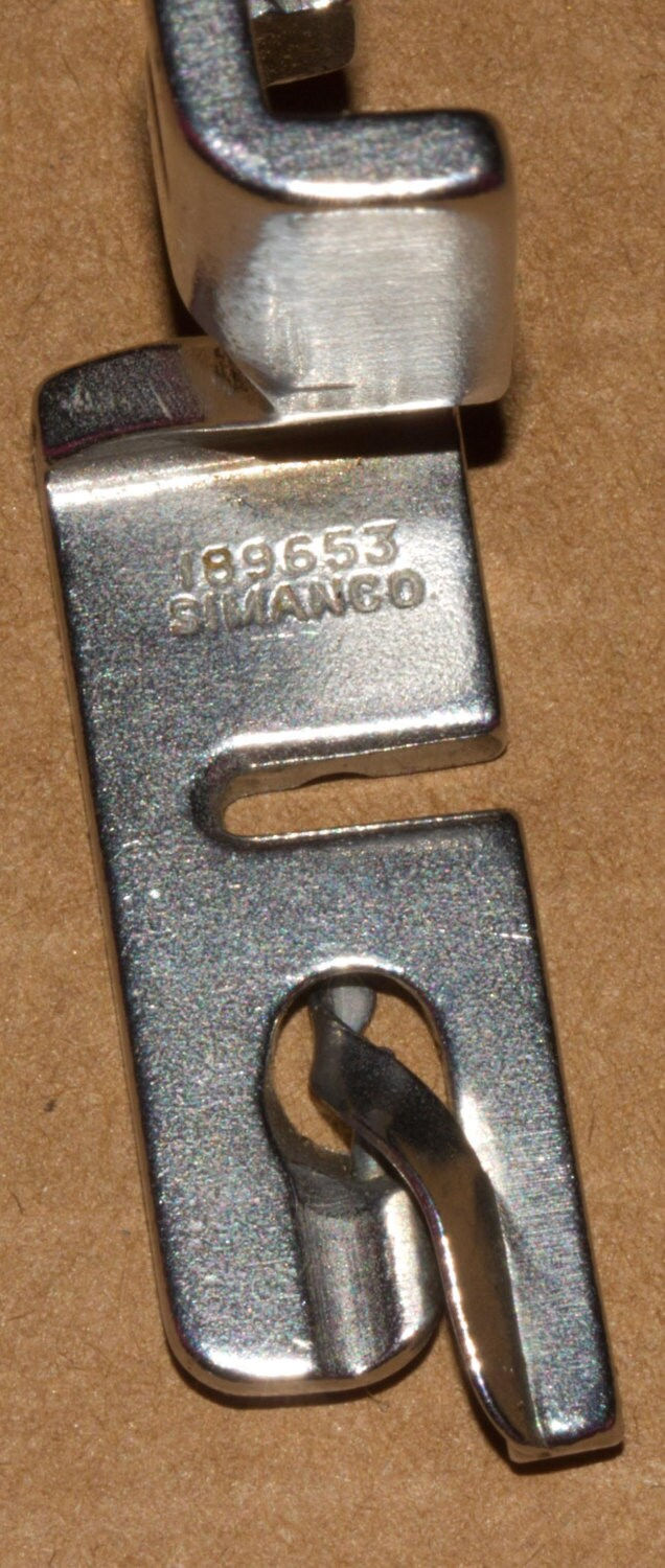 Miniatura: Preloved  Simanco sewing machine attachment. Simanco 189653.
