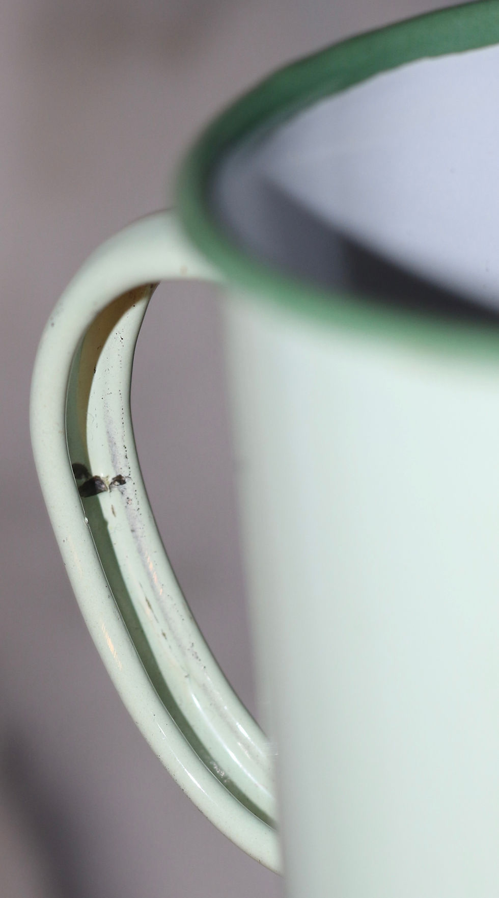 Miniature : Preloved Large Vintage Enamelware Mug, Vintage Green Camping Mug