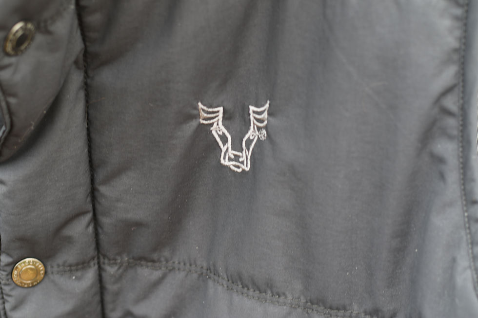 Thumbnail: Preloved  Driza-bone Vest, Size XL, Drizabone Vest