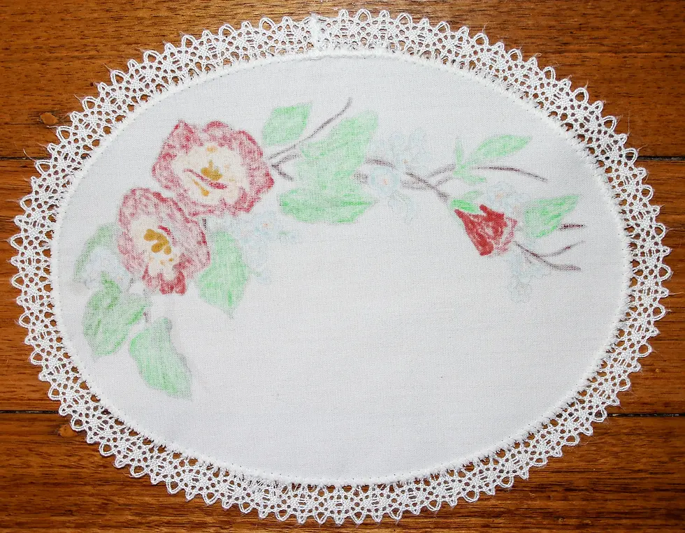 縮圖：Preloved Painted Doily, Floral Doily