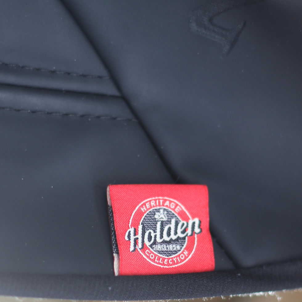 Миниатюра: Preloved Pair of Holden Seat Covers