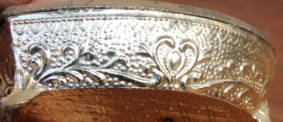 Thumbnail: Preloved Small Trinket Box, Smithton Souvenir. Heart Trinket Box
