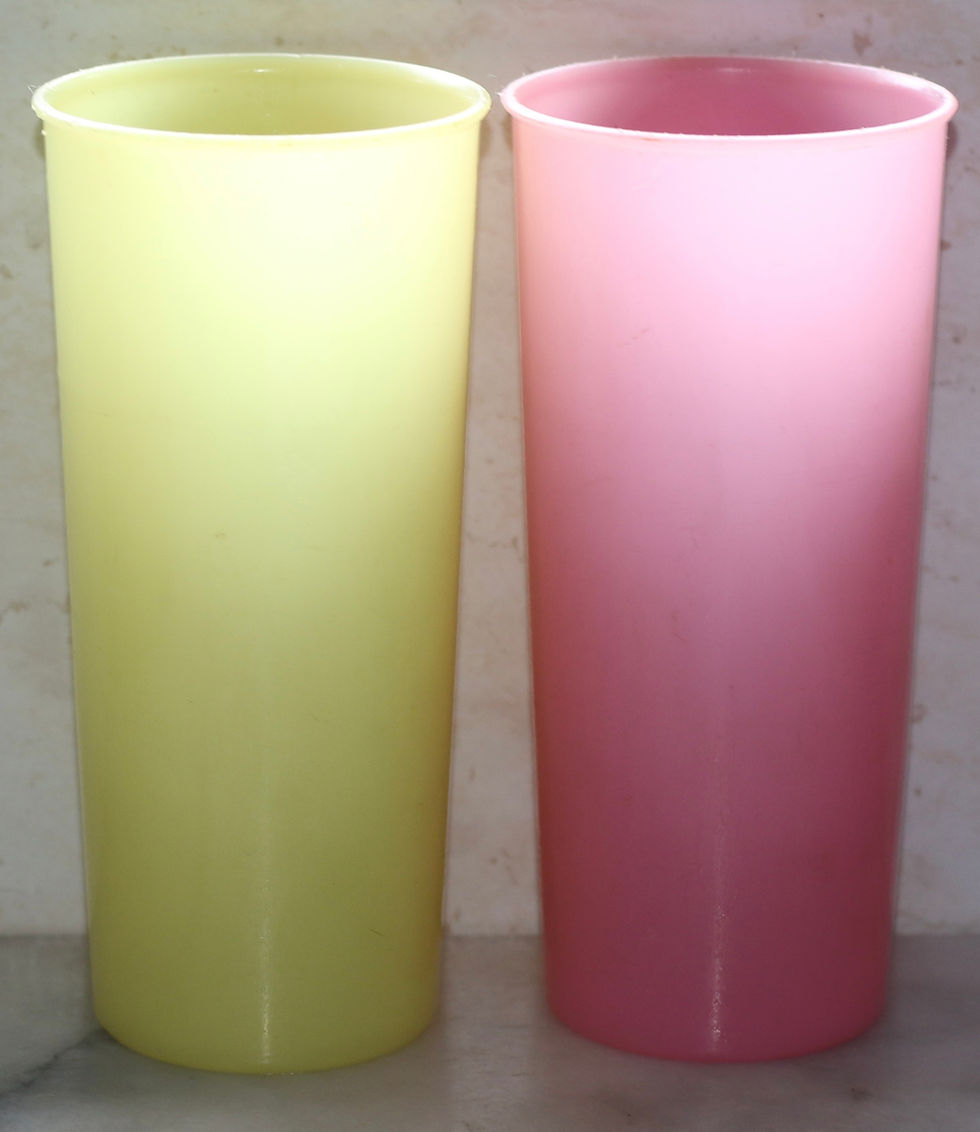 Miniatura: Preloved Pair of Tupperware Tumblers, Tupperware Beakers