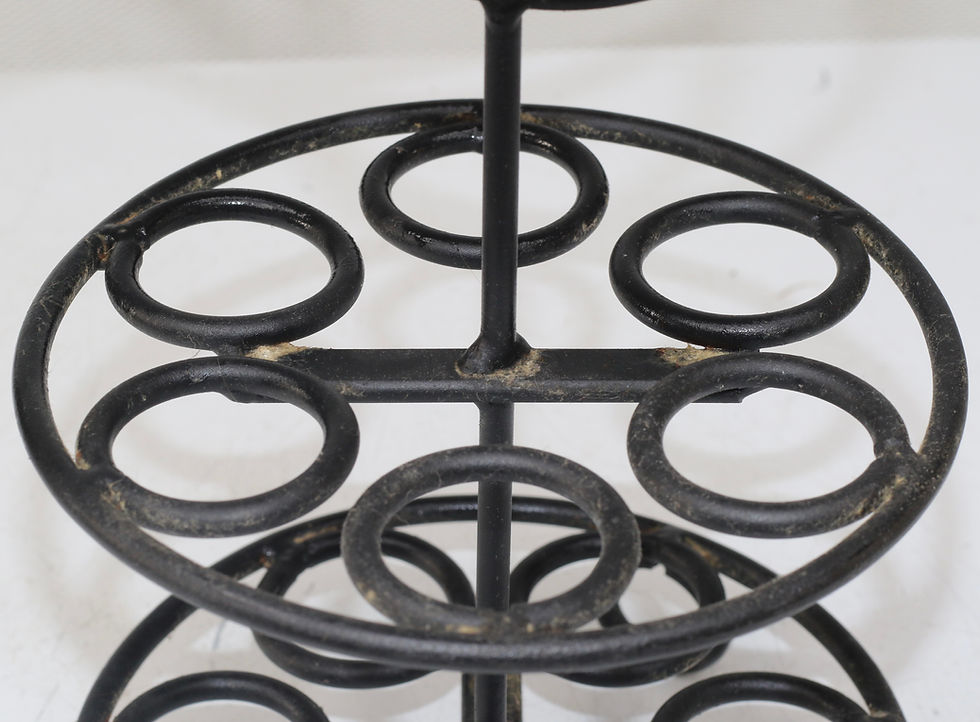 Miniatura: Preloved Rustic Egg Stand, Cast Iron Egg Rack, Rooster Egg Holder