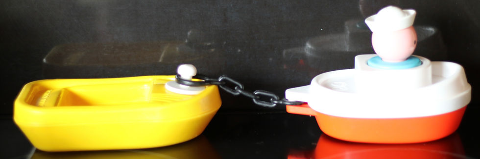 Miniatura: Preloved Vintage Fisher Price 'Tub Tug and Barge