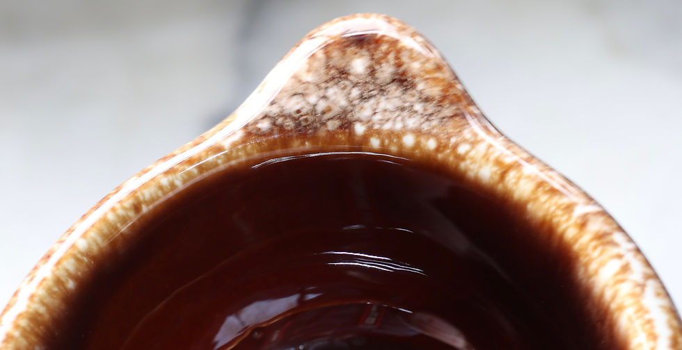 Miniature : Preloved Vintage Hull Pottery brown drip ceramic bowl, ceramic Hull dish