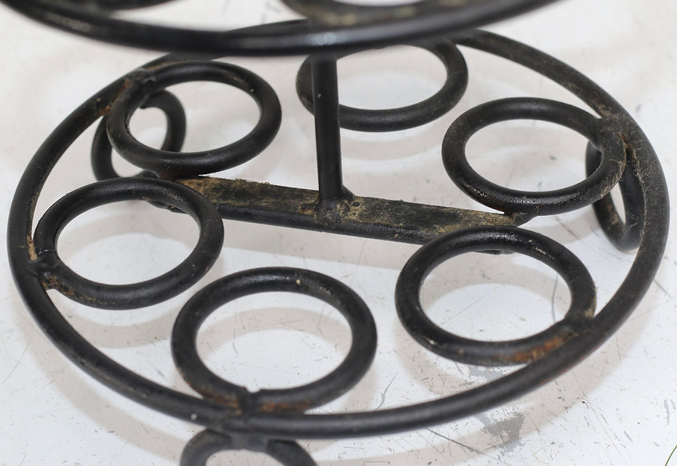 Μικρογραφία: Preloved Rustic Egg Stand, Cast Iron Egg Rack, Rooster Egg Holder