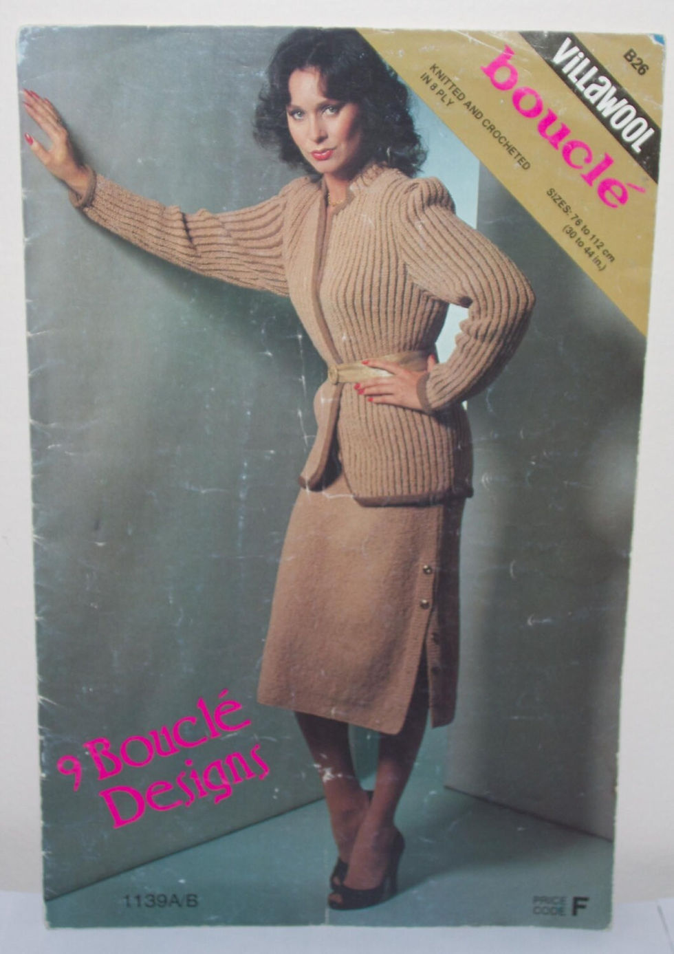 縮圖：Preloved Vintage Villawool Book B26, Villawool Boucle. Knitted and crocheted