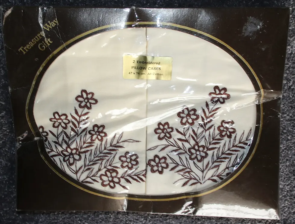 Miniatura: Vintage Treasure Way Gift Set 2 embroidered pillowcases