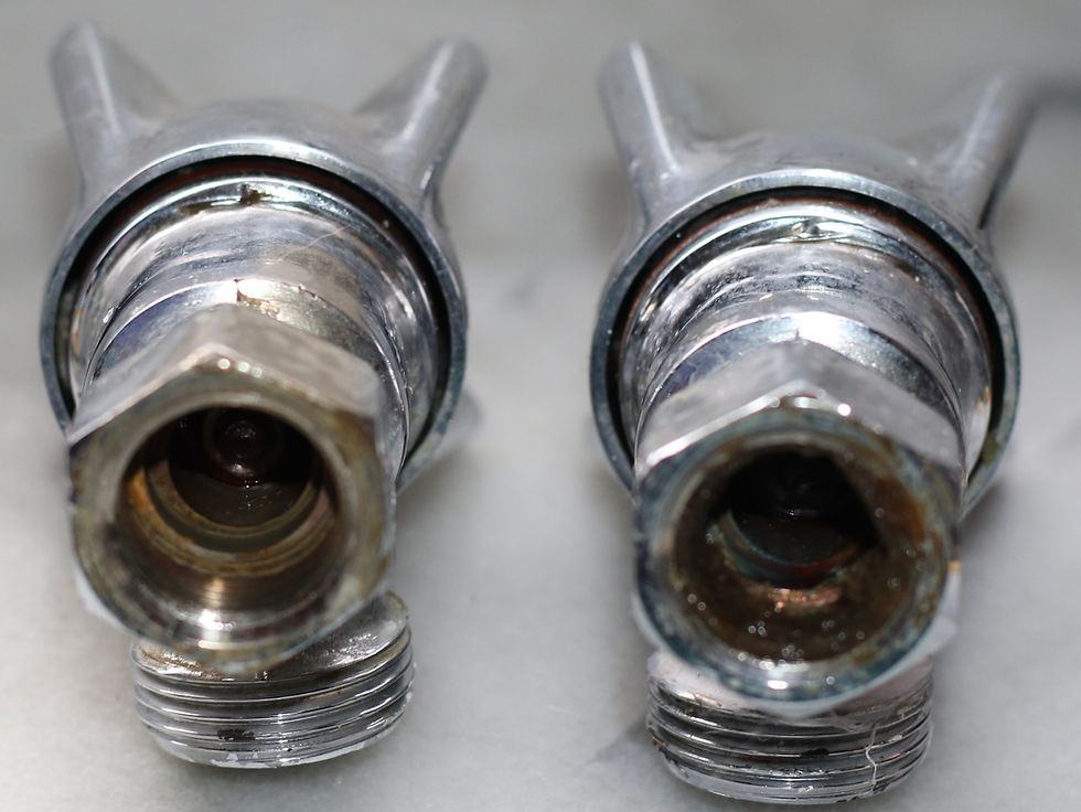 Miniatura: Preloved Pair of Dorf Laundry Taps, Washing Machine Wall Taps