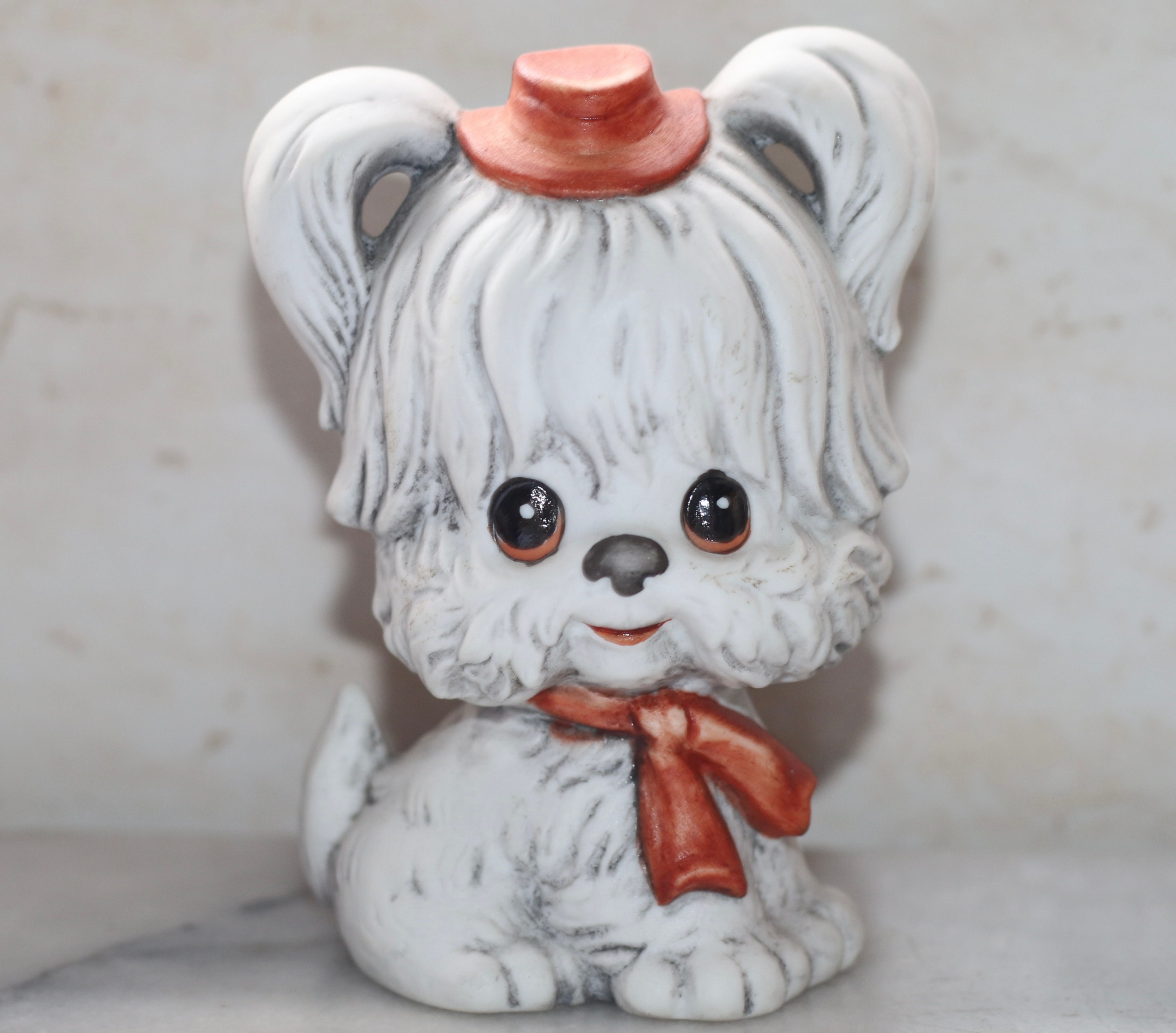 Preloved Vintage Ceramic Dog Ornament