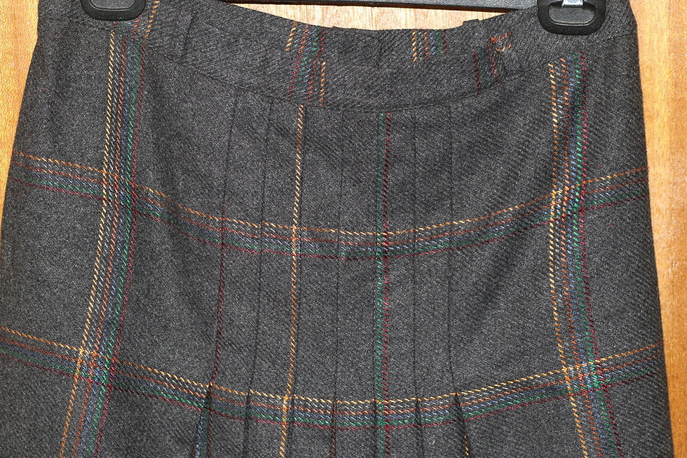 Miniature : Preloved Vintage Size 18 Special Edition by Toronto pleated  skirt