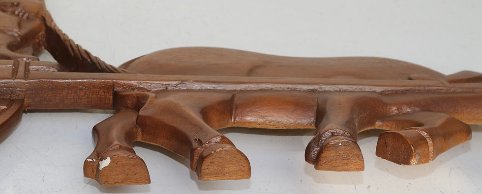 Miniatura: Vintage handcrafted traditional ox cart with a rider wall carving