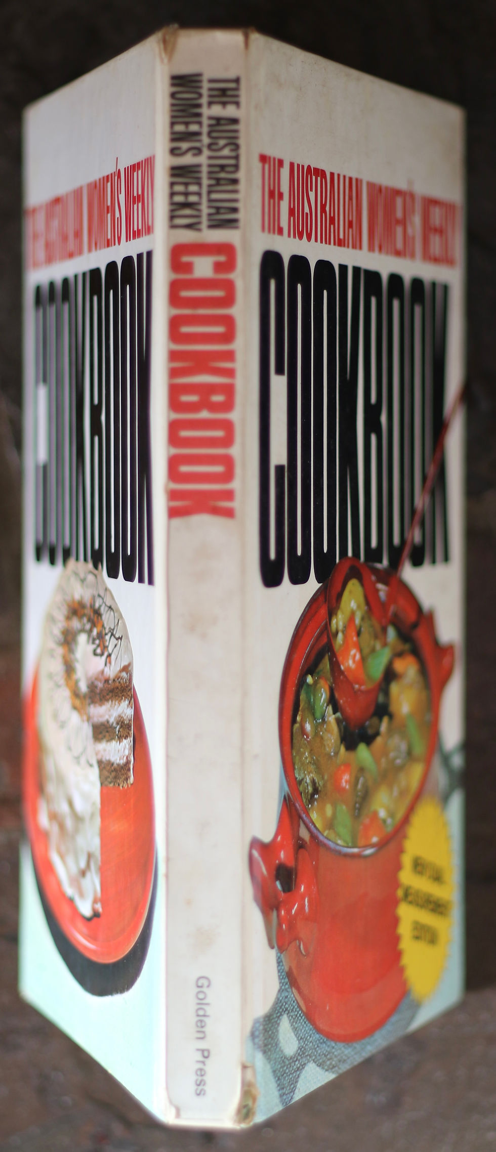 Миниатюра: Preloved The Australian Women's Weekly Cookbook - New Dual Measurement Edition