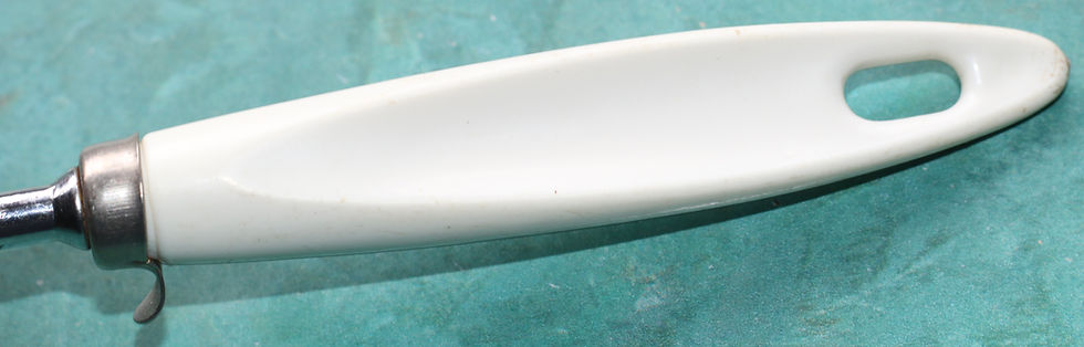 Miniatura: Preloved Vintage Frescoware serving and measuring spoon