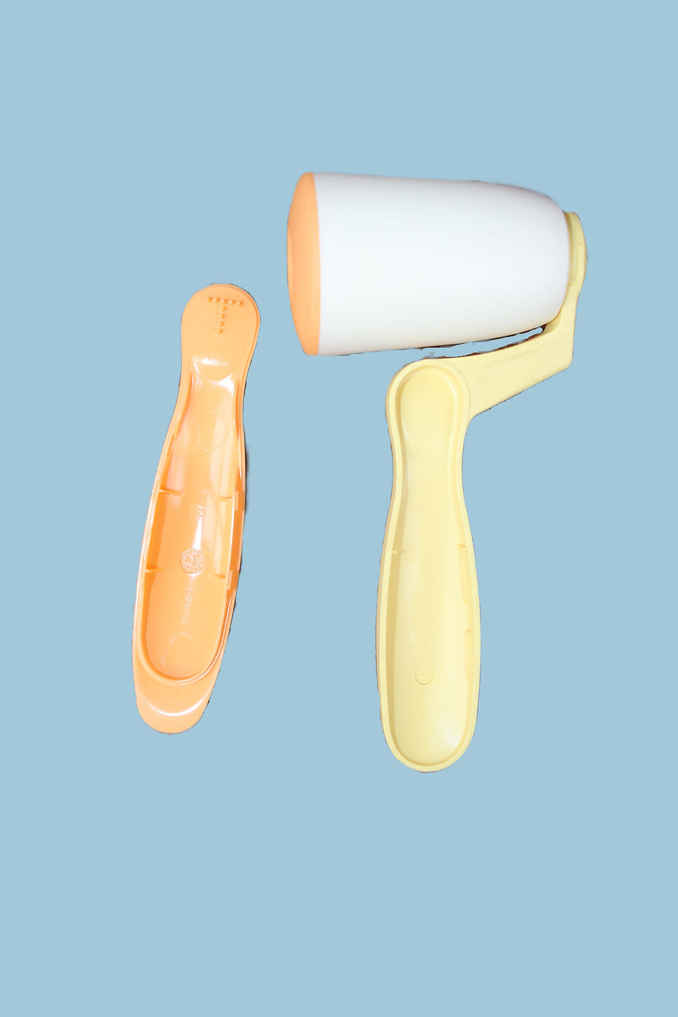 Thumbnail: Preloved Tupperware Small Tapered Pastry/Pie Crust Rolling Pin