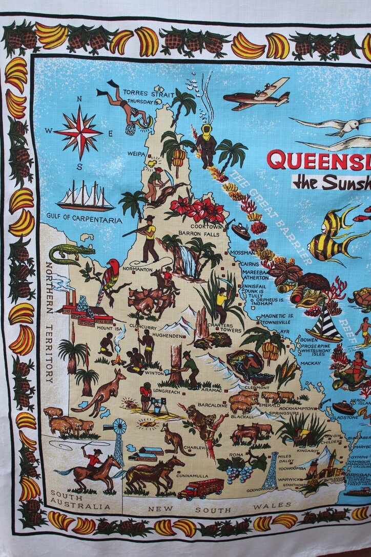 Miniatura: Preloved Queensland souvenir tablecloth, Souvenir Table Covering