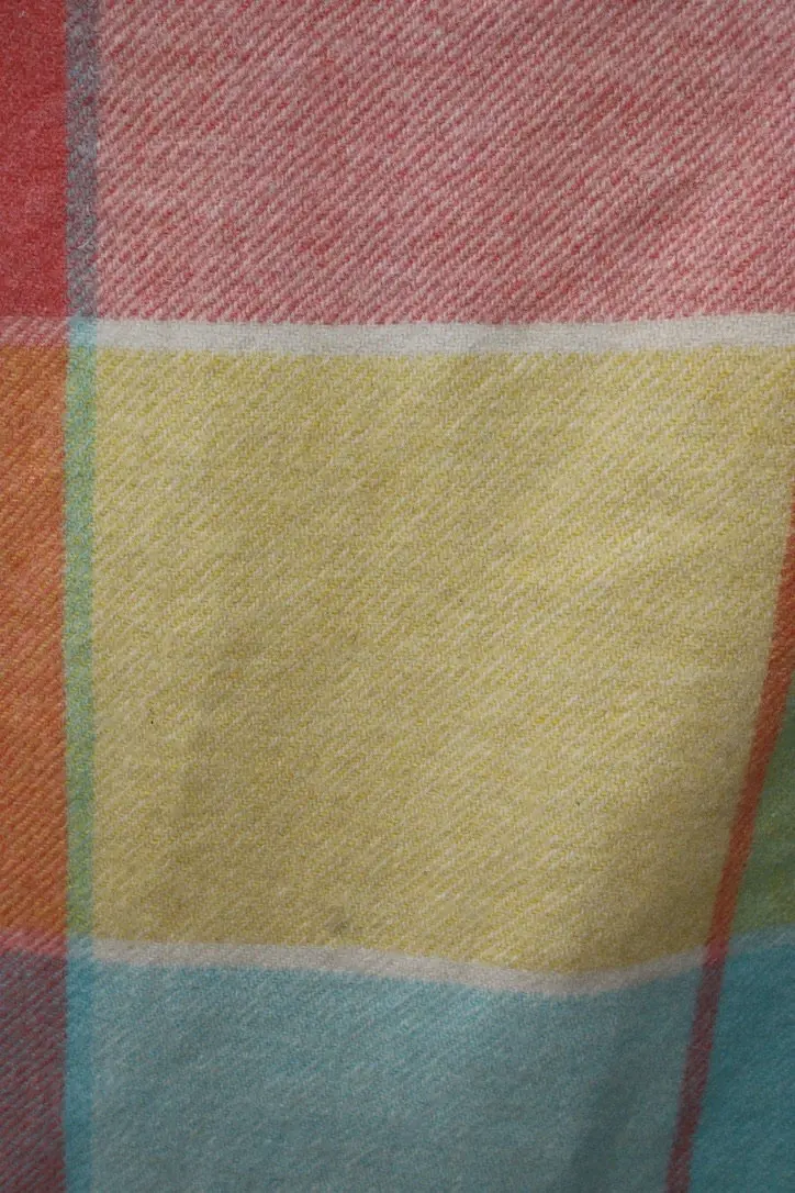 Miniaturbild: Preloved Challenge woollen blanket, Double Blanket, Weighted Blanket