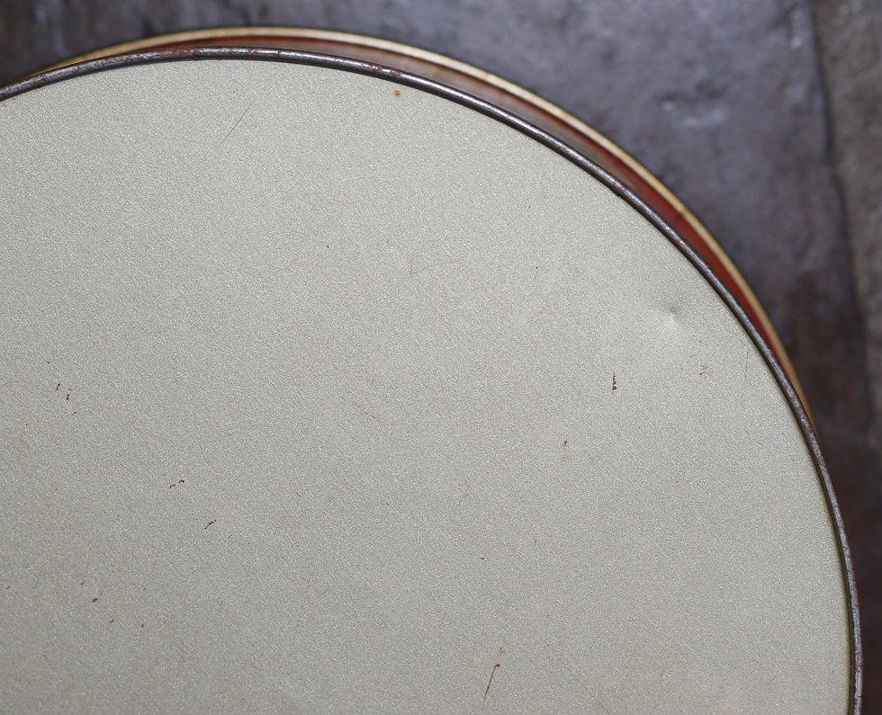 Miniaturbild: Preloved Vintage Red Cardinal Tin