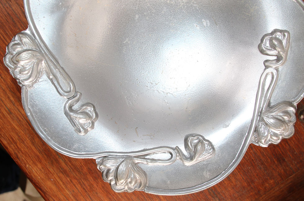Miniaturbild: Preloved Art Nouveau Water Lily Pedestal Bowl