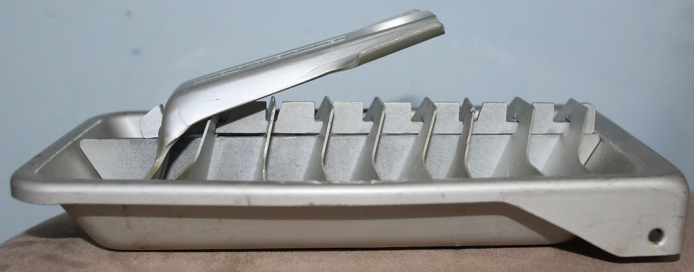 Miniatura: Preloved Quickube Metal ice cube tray, Retro Ice Cube Tray
