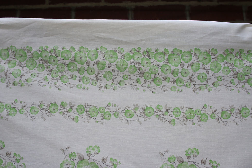 Miniatura: Preloved Rectangular Printed Floral Tablecloth, Floral Tablecloth, Flower Table