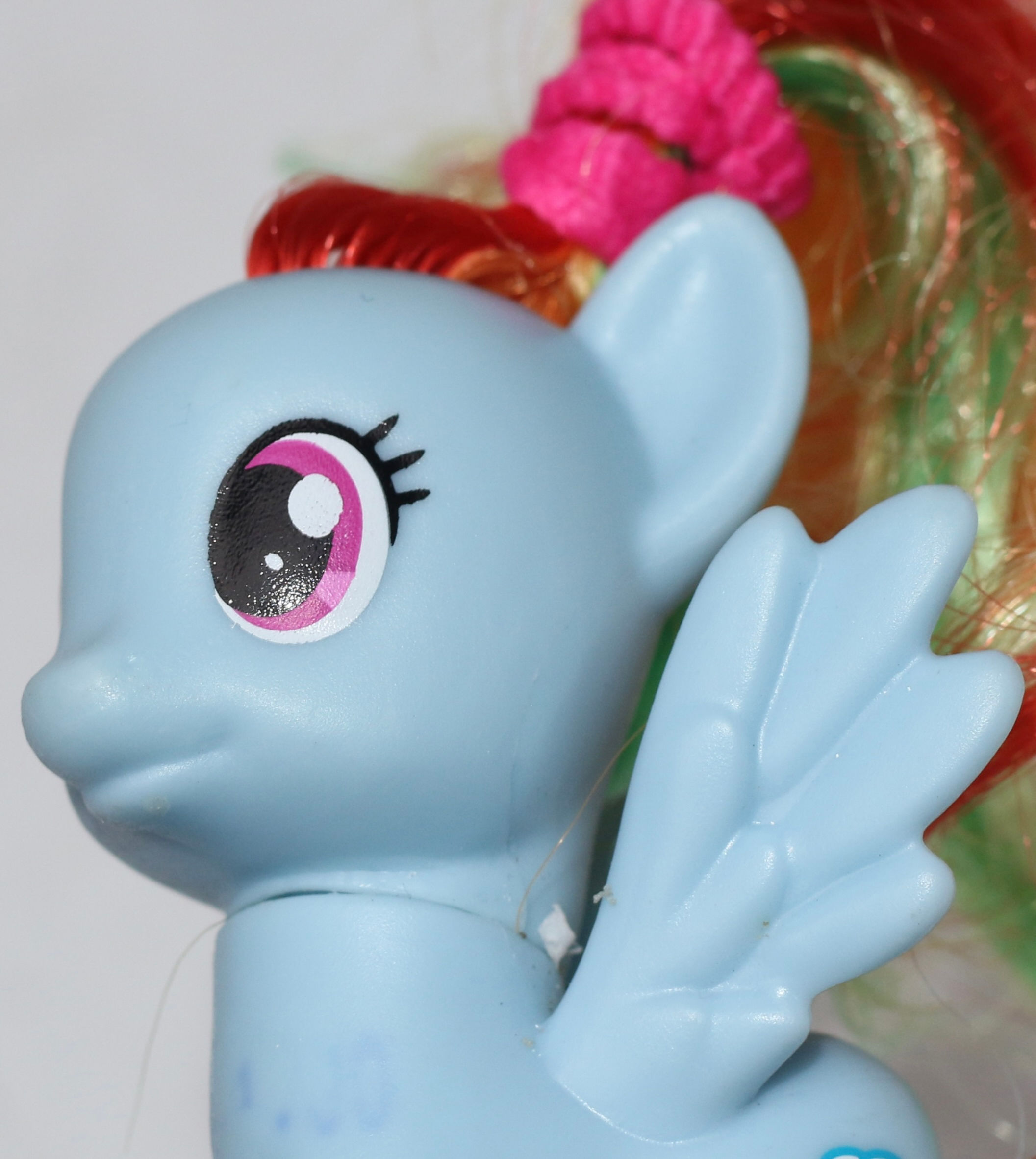 Preloved Hasbro My Little Pony Magic Rainbow Dash MLP Toy