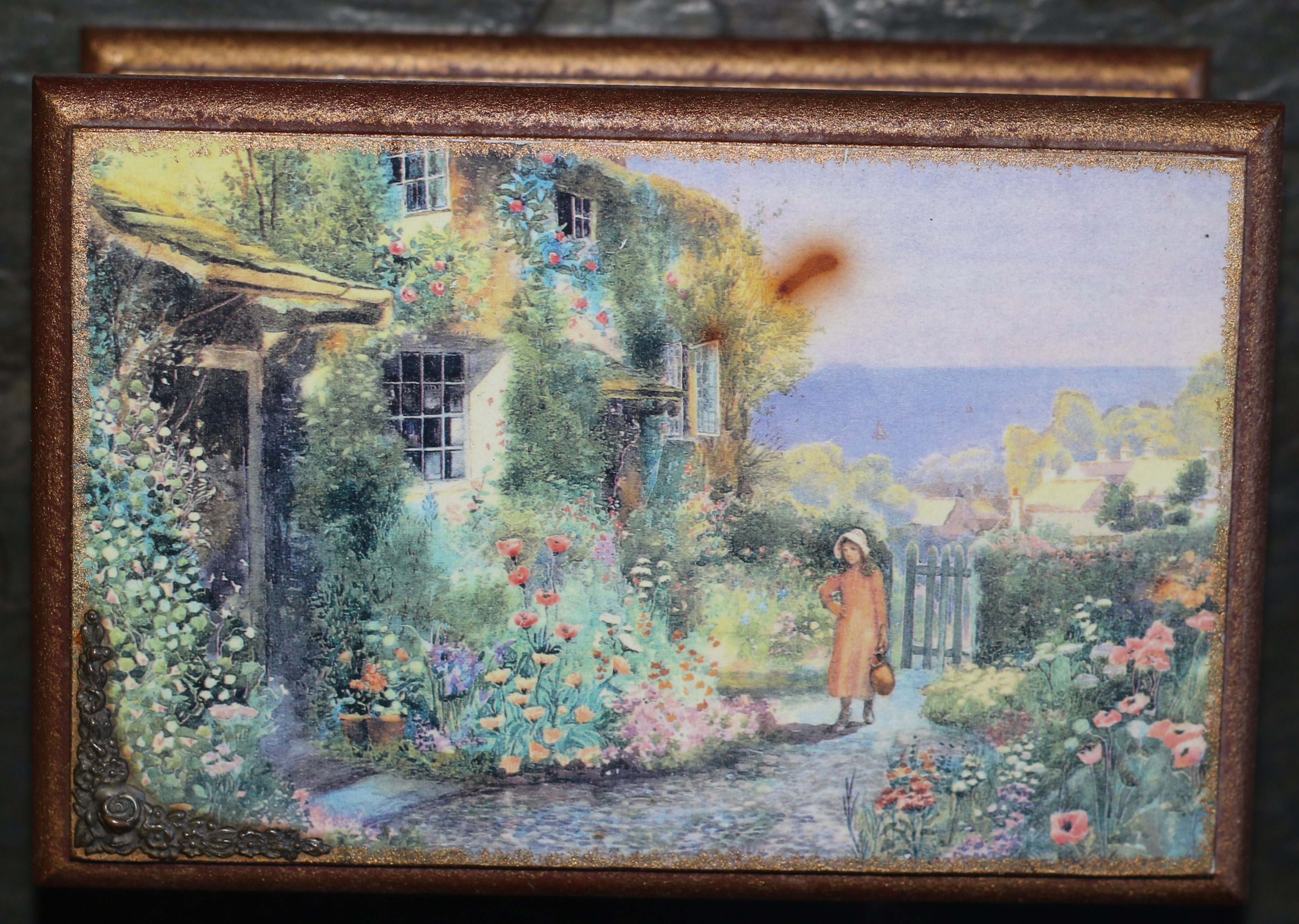 Preloved Wooden Box, wood box, garden scene box