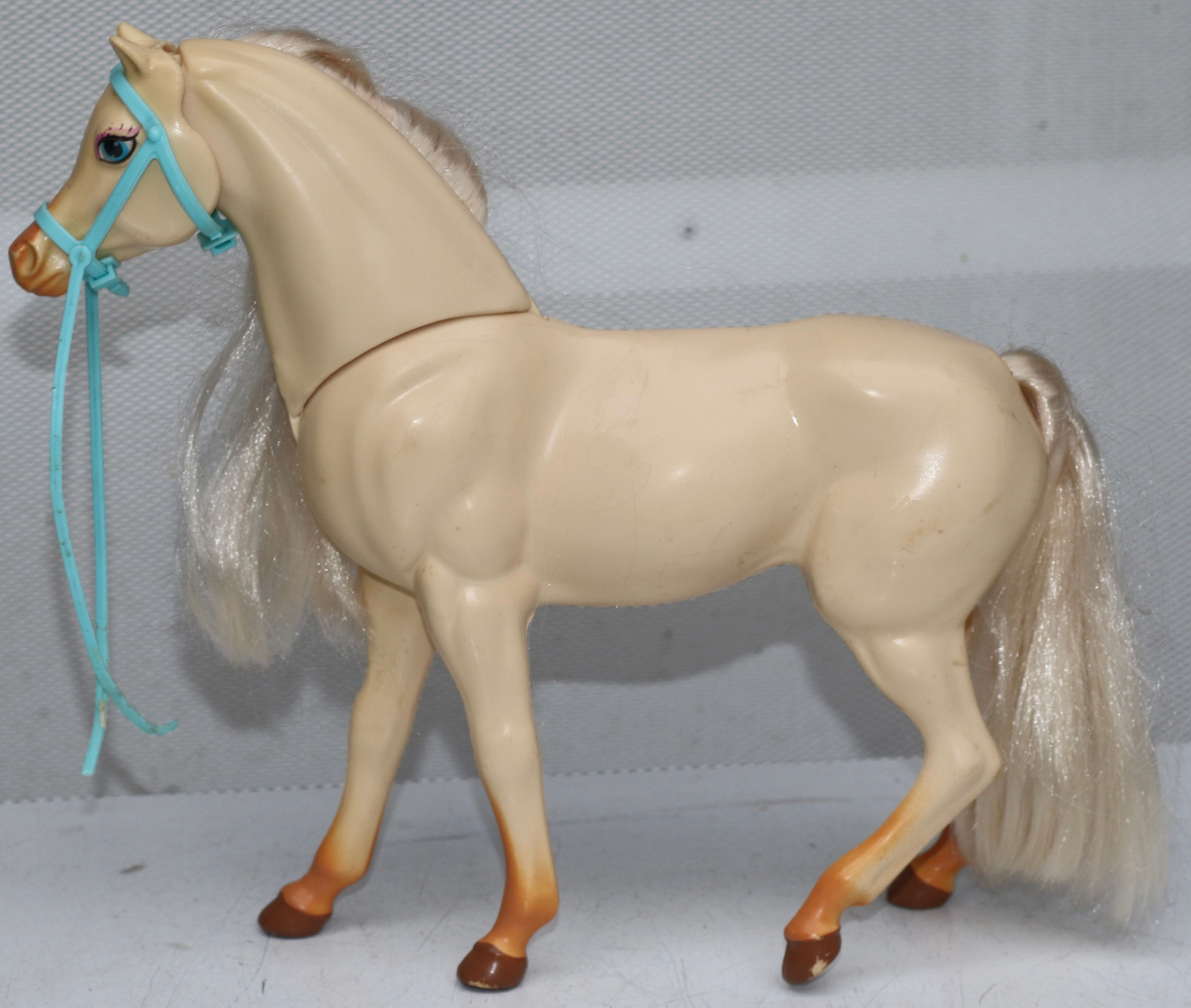 Preloved Mattel Barbie Horse