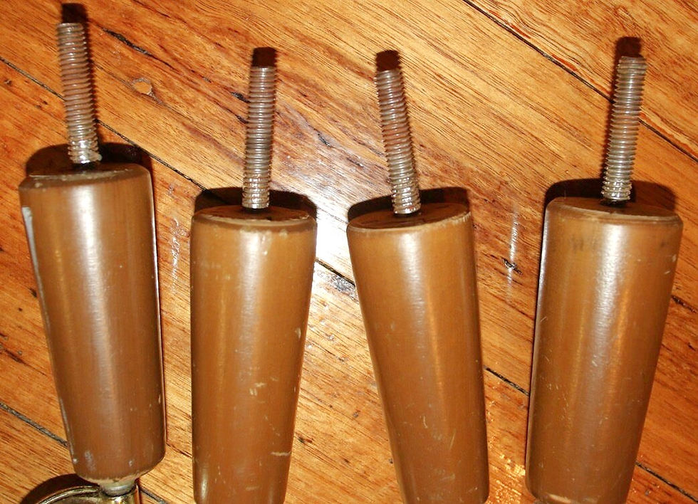 Miniatura: Preloved Set of four wooden furniture legs on metal Caford castor wheels