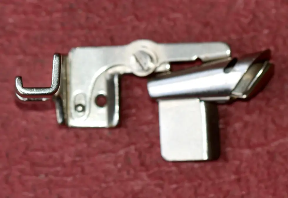 Thumbnail: Preloved Singer Simanco sewing machine attachment. Simanco 36594