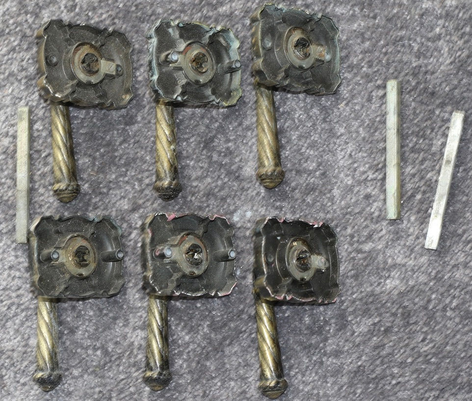 Thumbnail: Preloved Vintage Metal Door Handle Set