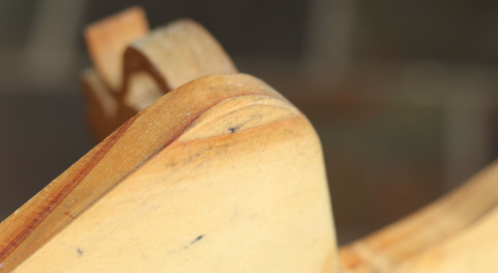 Miniaturbild: Preloved Wooden Cheeseboard with Mouse and Cheese Decoration, Wood Cheese Board