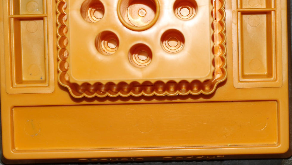 Miniatura: Preloved Vintage Crayola Holder, Vintage Crayola Caddy Desk Organizer