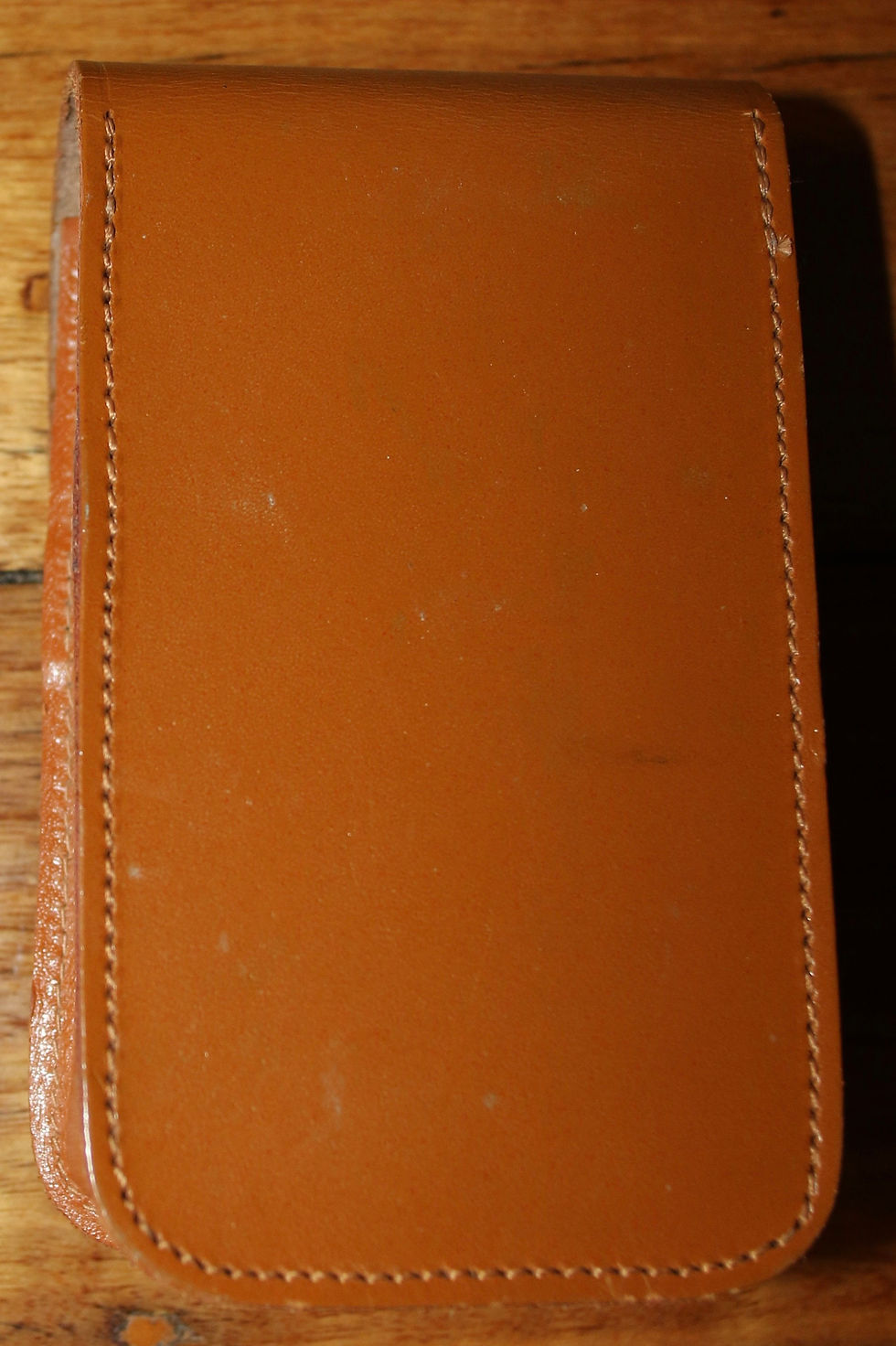 Миниатюра: Preloved Vintage Brush Grooming Set in Real Cowhide Case , Made in England