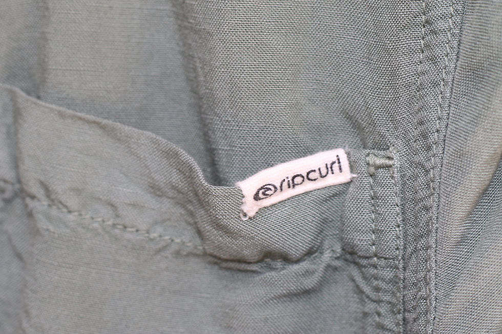 Miniatura: Preloved Size Small Rip Curl long-sleeve shirt