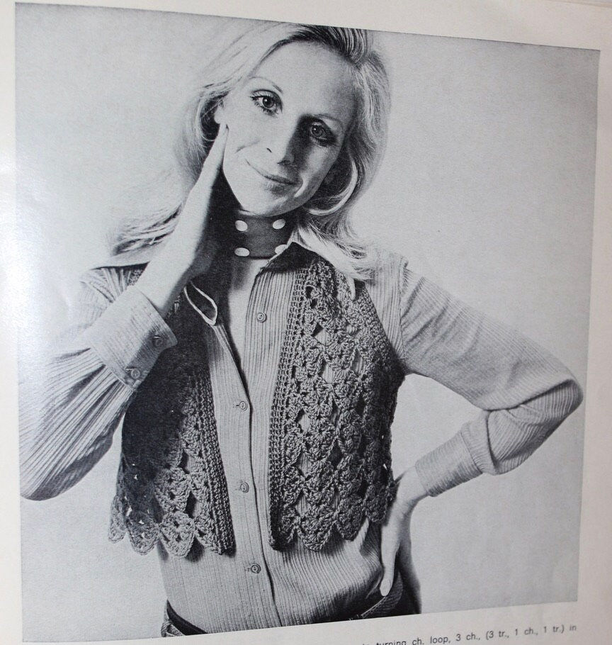 縮圖：Vintage Patons Crochet Book No. 943 - The Crochet Club. OOP patterns